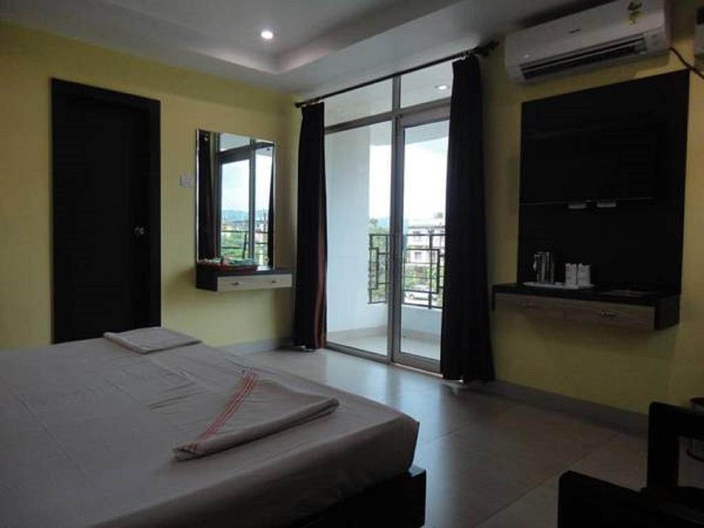 Hotel Sunview Dispur Esterno foto